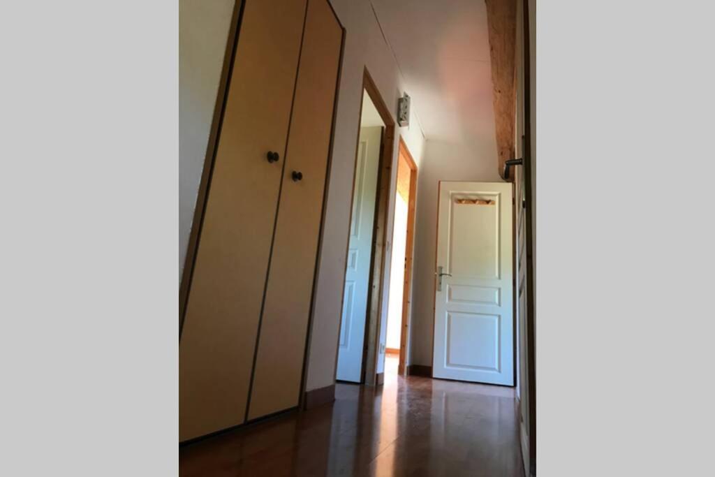 Charmant Mazet Nîmes Buitenkant foto